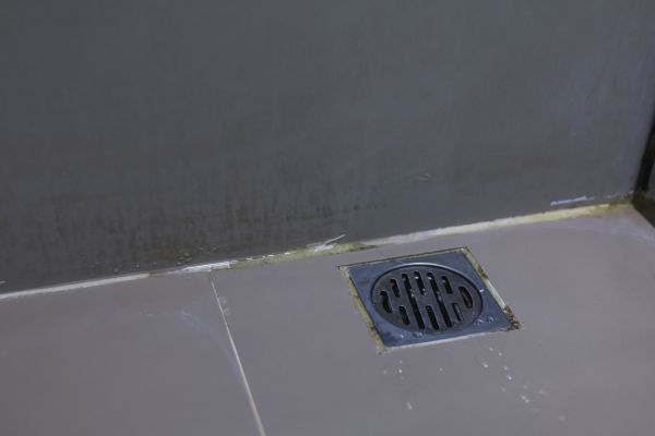 Cost of Bathroom Drain Installation in Johnson City